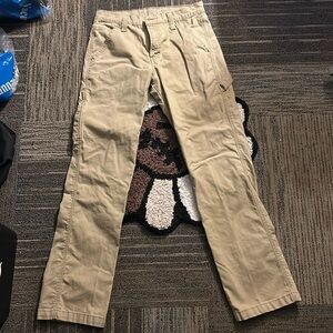Vintage baggy Levi’s cargos